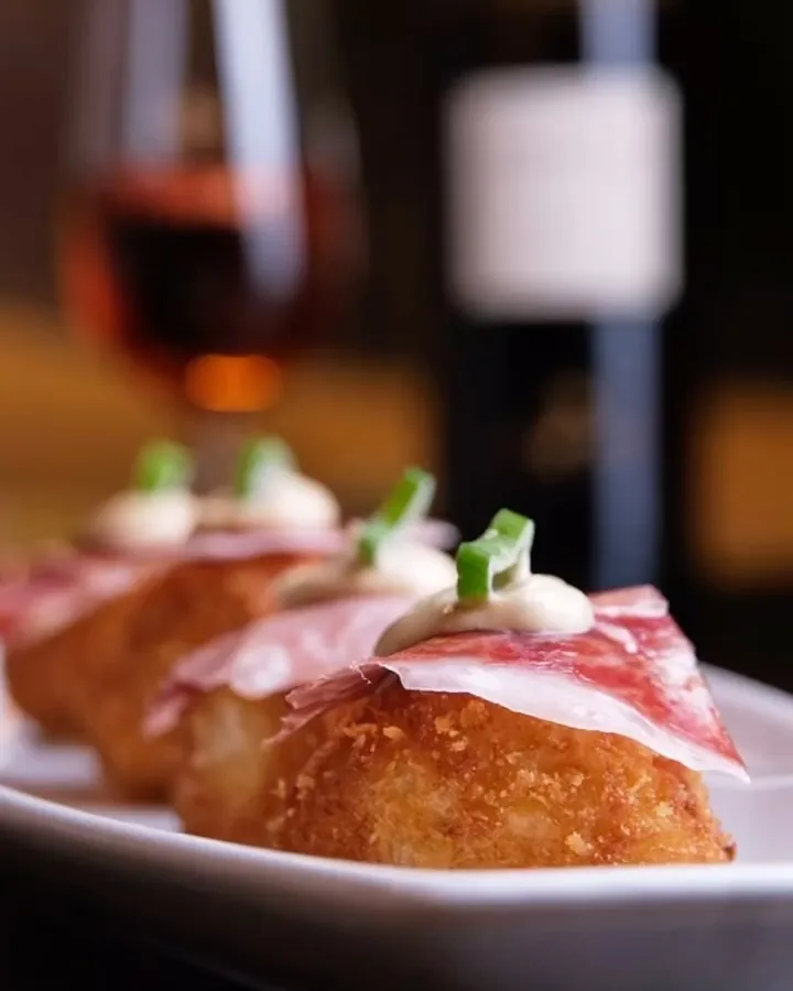 Croquetas caseras de jamón ibérico (4und) — Nuestras croquetas, La Cocina del Gaidovar (Grazalema)